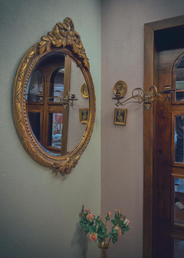 Тhe Bohemian Lodge-Entire House With Sauna Veliko Tărnovo Esterno foto